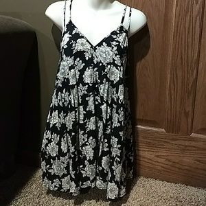 Brandy melville sun dress